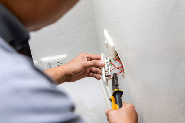 Best Licensed Electrician  in Marietta, OK